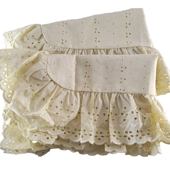 Vintage Bedding Vintage Eyelet Lace Pillow Shams Ivory Ruffled